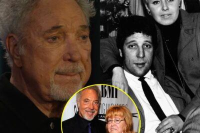 “The Saddest Love Song for Linda” – I Won’t Crumble with You If You Fall – has been performed by Tom Jones many times as a tribute to his late wife, but this rendition may be his most emotionally powerful yet. With a sorrowful gaze and a voice full of raw emotion, the Welsh legend poured his heart into the performance, barely making it through. The video quickly amassed millions of views, with countless comments praising Sir Tom’s voice and reflecting on his legendary love story. If you’re a fan of Tom Jones, this is a performance you must hear at least once. Watch the full performance here!